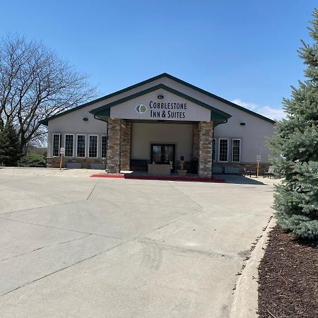 Cobblestone Inn & Suites - Denison | Majestic Hills المظهر الخارجي الصورة