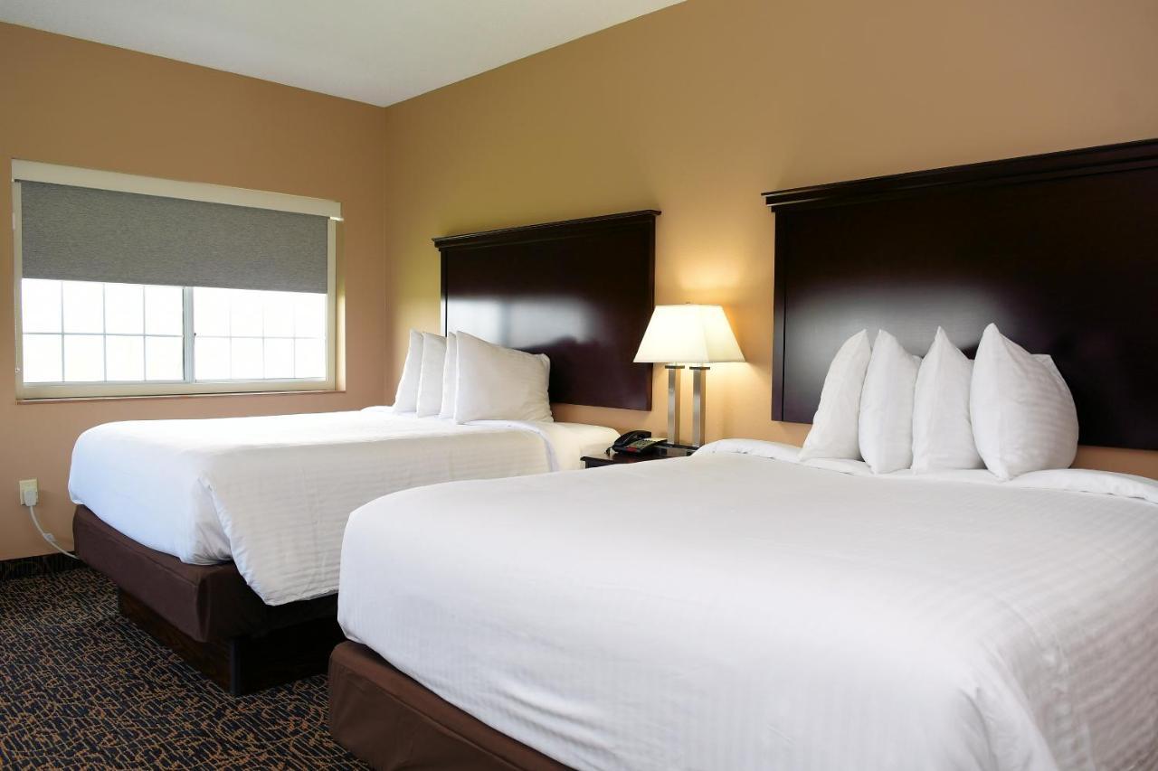 Cobblestone Inn & Suites - Denison | Majestic Hills المظهر الخارجي الصورة