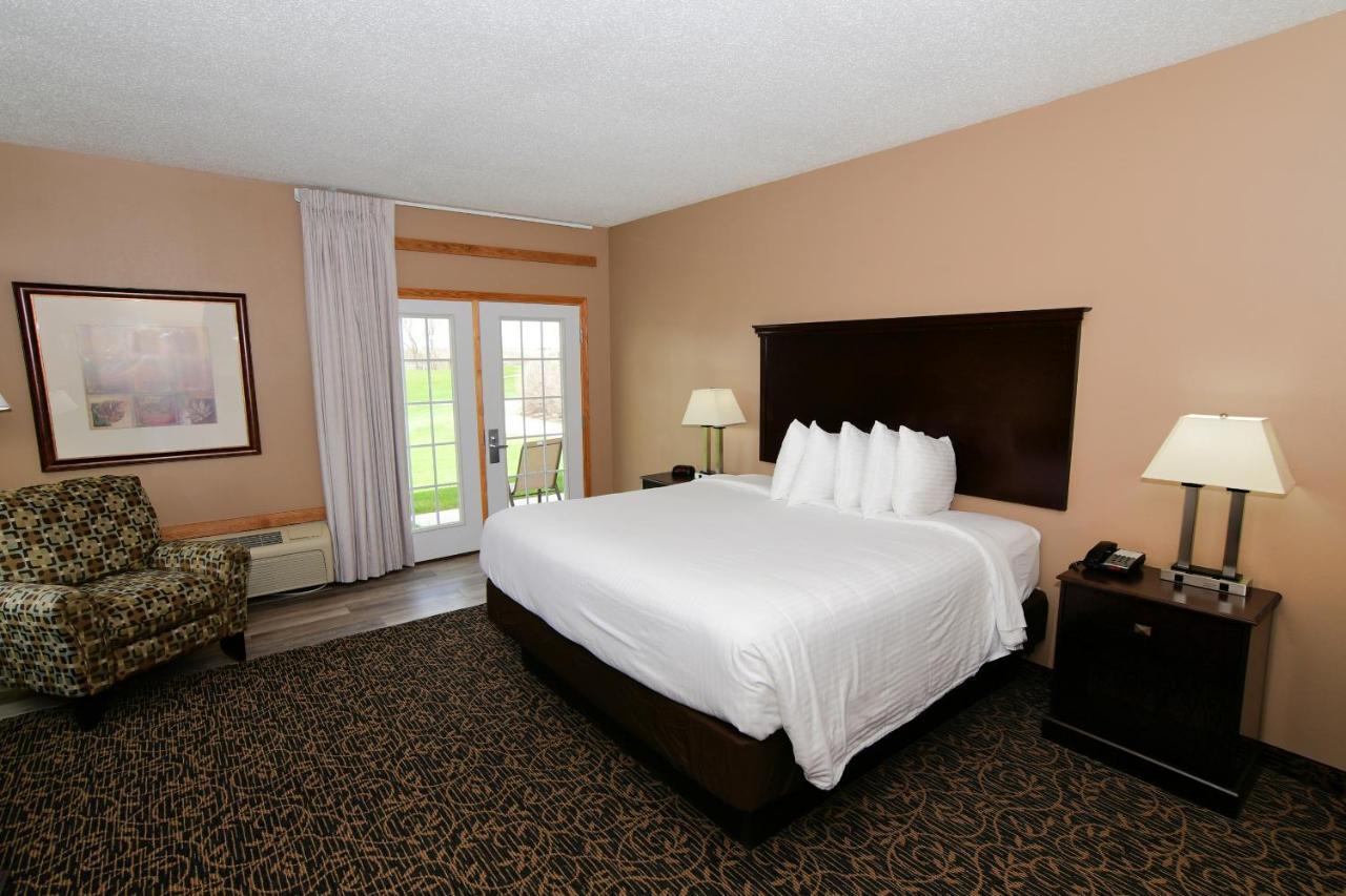 Cobblestone Inn & Suites - Denison | Majestic Hills المظهر الخارجي الصورة