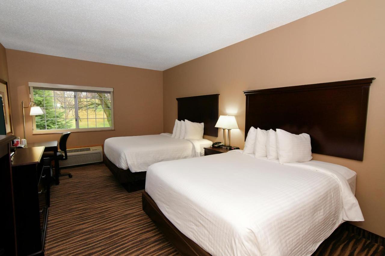 Cobblestone Inn & Suites - Denison | Majestic Hills المظهر الخارجي الصورة