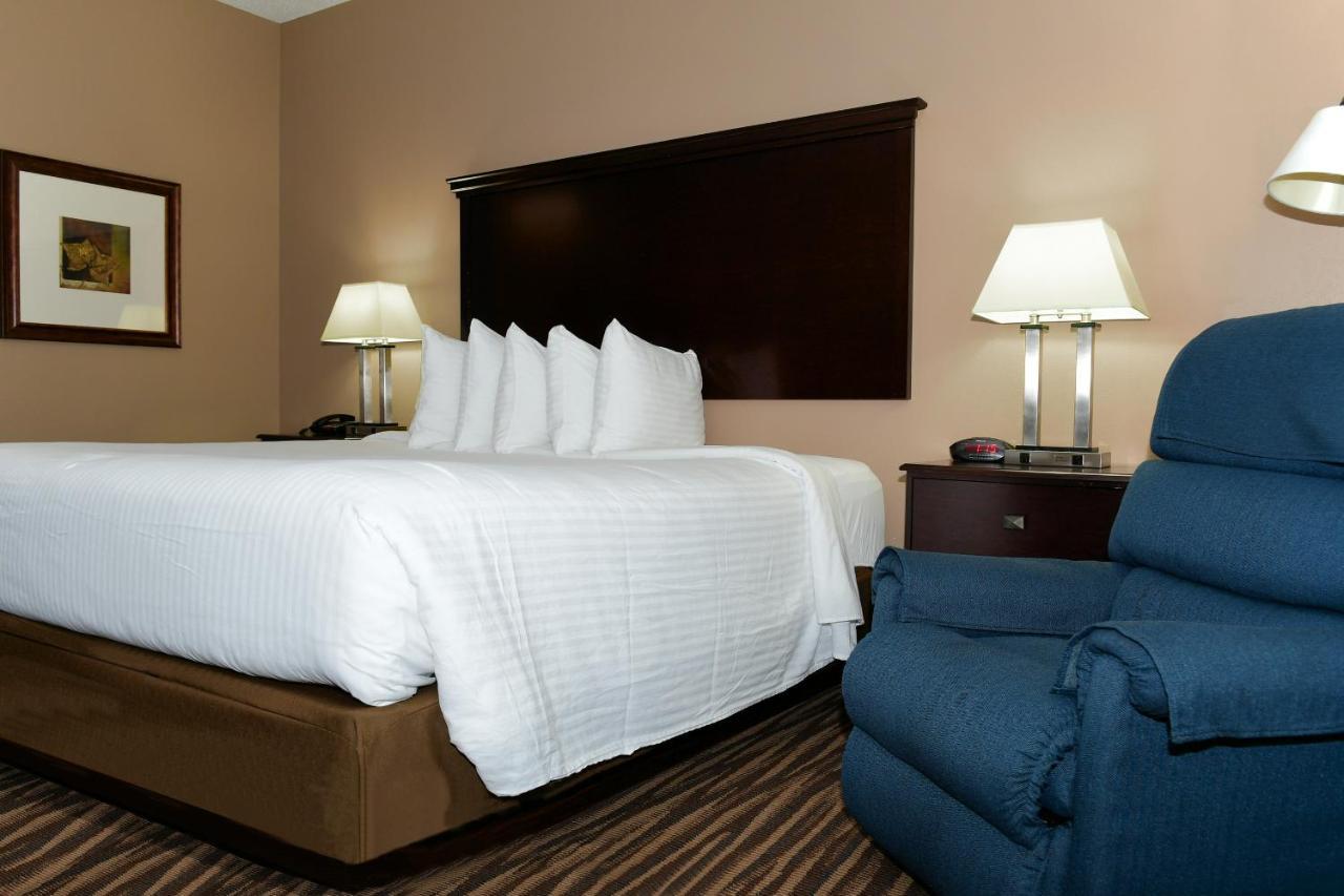 Cobblestone Inn & Suites - Denison | Majestic Hills المظهر الخارجي الصورة