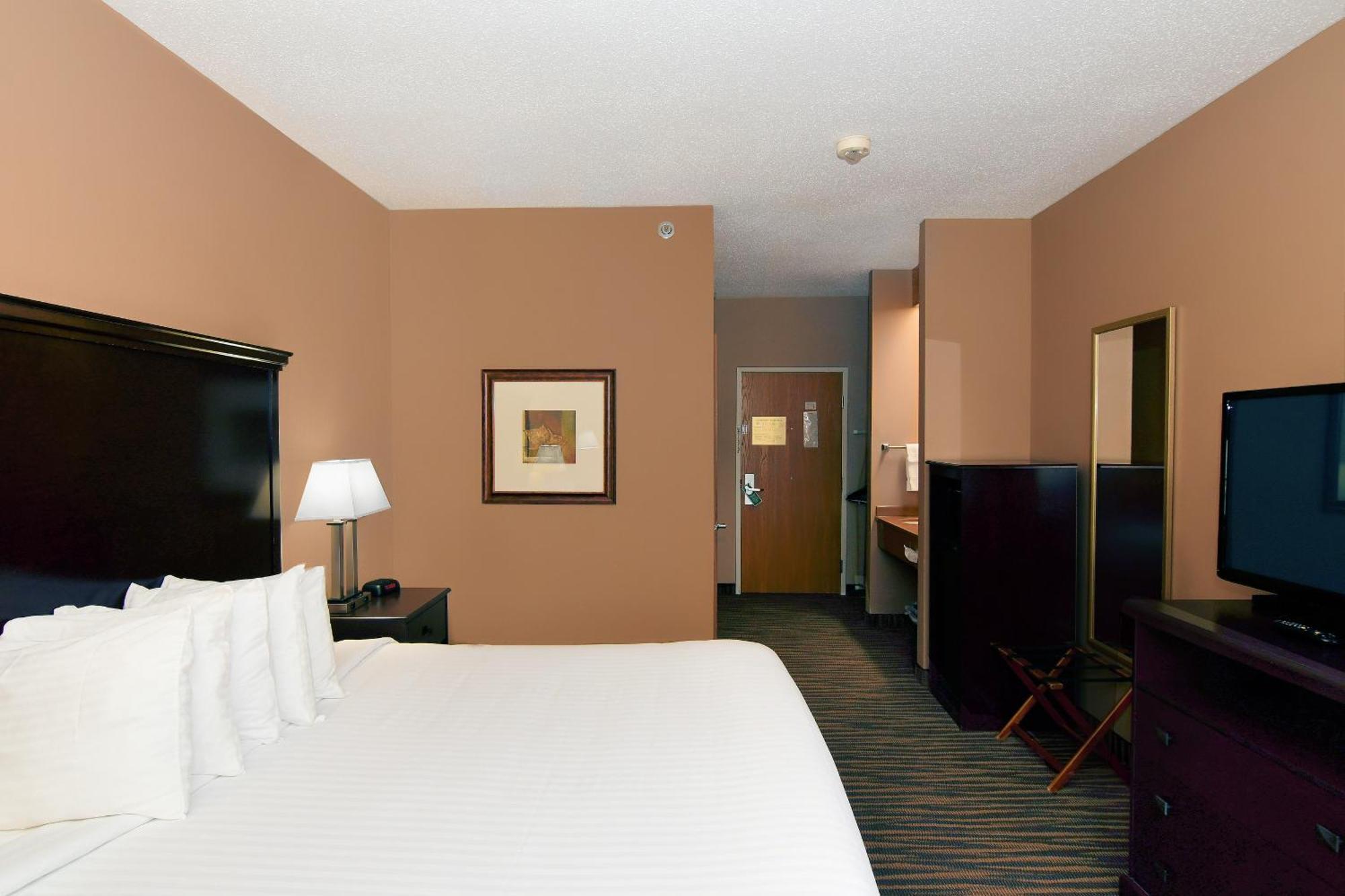 Cobblestone Inn & Suites - Denison | Majestic Hills المظهر الخارجي الصورة